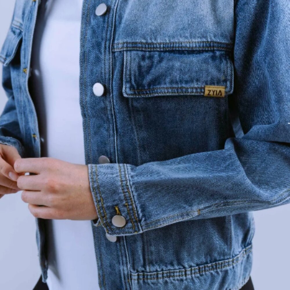 NWT Zyia Faded Indigo Crossroads Denim Jacket 2, Size M - Picture 3 of 13
